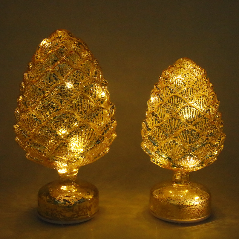 15×28 cm en 11×22 cm dennenappel kerst roterende glazen LED-tafelbladdecoratie